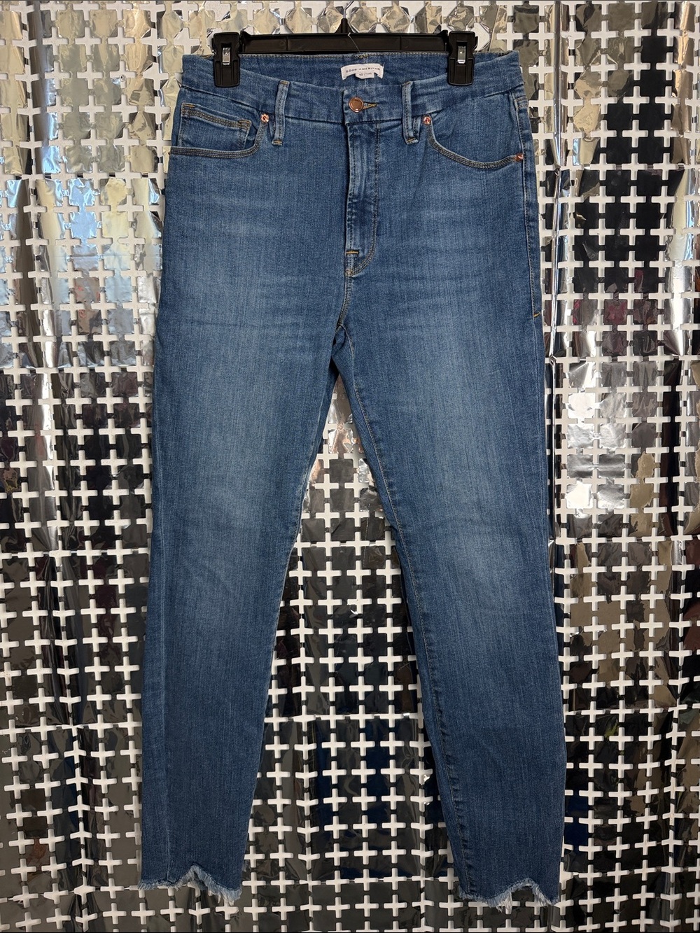 Good American Skinny Jeans in Medium Blue Wash